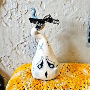 Adopt a Ghost Cutesy Primitive Sculpted Folk Art Doll Halloween Figurine Ophelia
